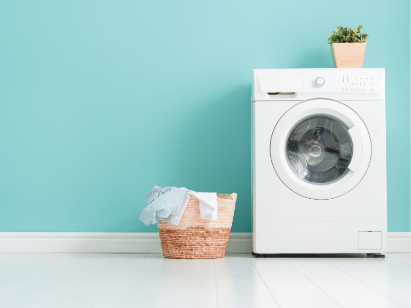Nên mua máy giặt theo khả năng tài chính của gia đình