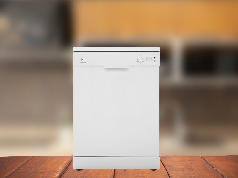 Máy rửa bát Electrolux có nhiều tính năng hiện đại 